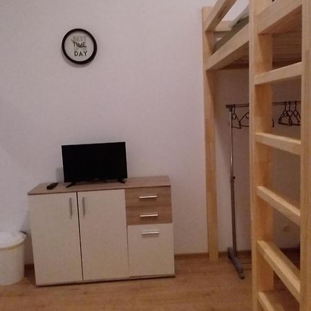 Living In The Box Hostel Βερολίνο Εξωτερικό φωτογραφία