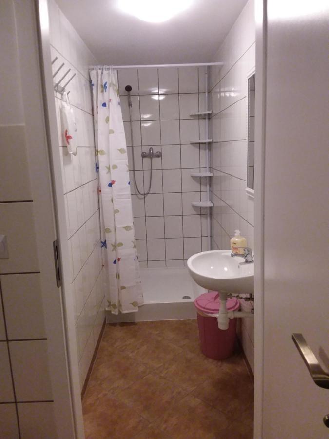Living In The Box Hostel Βερολίνο Εξωτερικό φωτογραφία
