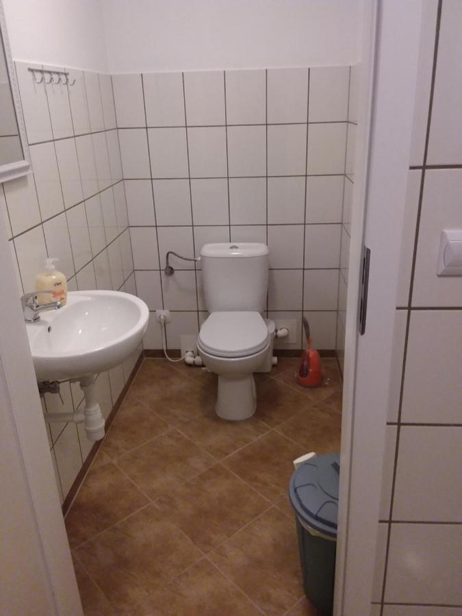 Living In The Box Hostel Βερολίνο Εξωτερικό φωτογραφία
